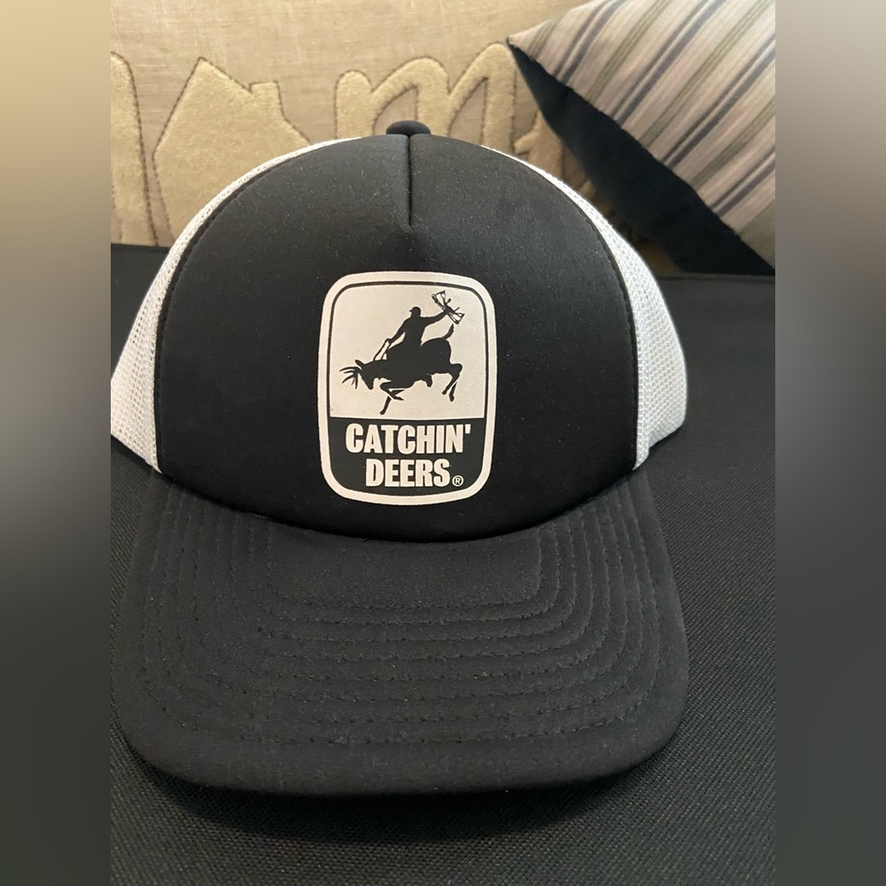 Catchin deer’s hat. New with tags.